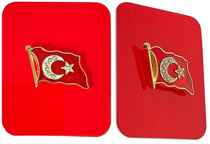 TBR19 Dalgalı Türk Bayrağı Rozeti - Cumhurbaşkanı Rozeti- Vip Rozet