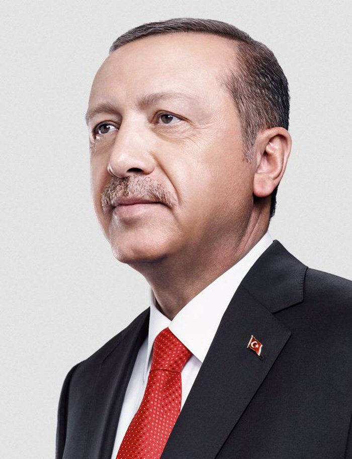 TBR19 Dalgalı Türk Bayrağı Rozeti - Cumhurbaşkanı Rozeti- Vip Rozet