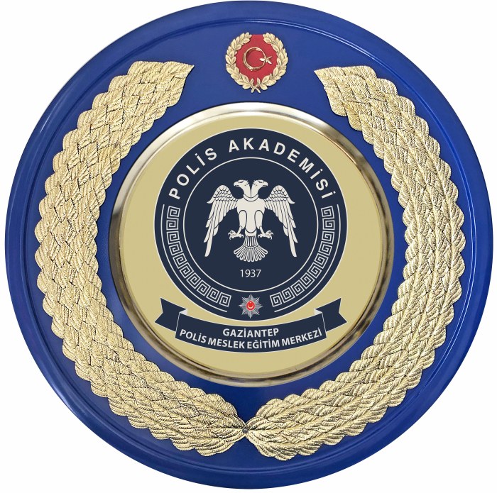Polis Meslek Eğitim Merkezi Metal Tören Çelengi - POMEM