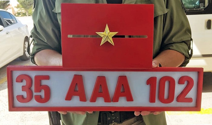 Jandarma Makam Aracı Takmatik Plakalık, Takmatik Bayrak Direği - JAA PLAKA