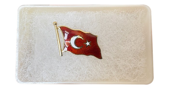Altın Türk Bayrağı Yaka Rozeti - Ay Yıldızlı Rozet