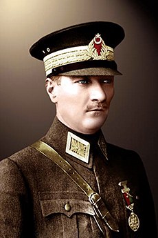 Atatürk Posteri İçin Resimler - ATATÜRK RESİMLERİ - POSTER