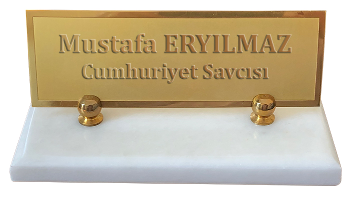 M7 Klasik Mermer Altlıklı Pirinç Masa İsimliği