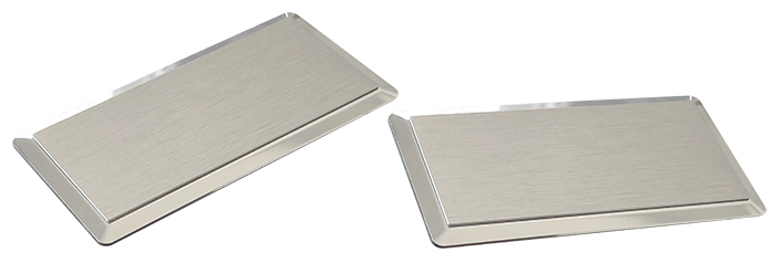 MYK01 Metal Yaka İsimliği